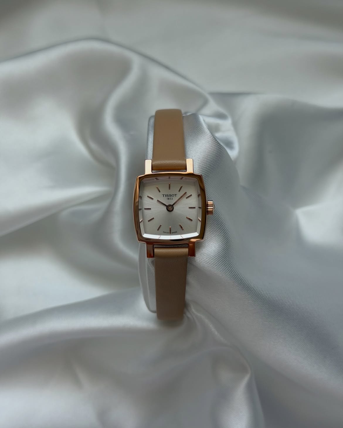 TISSOT LOVELY SQUARE
