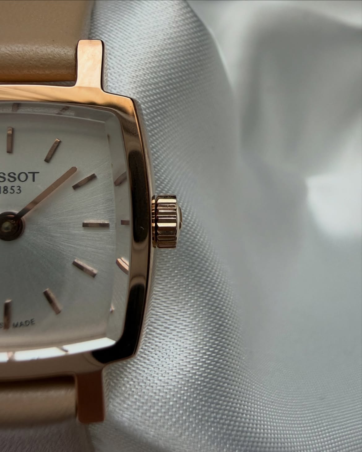 TISSOT LOVELY SQUARE